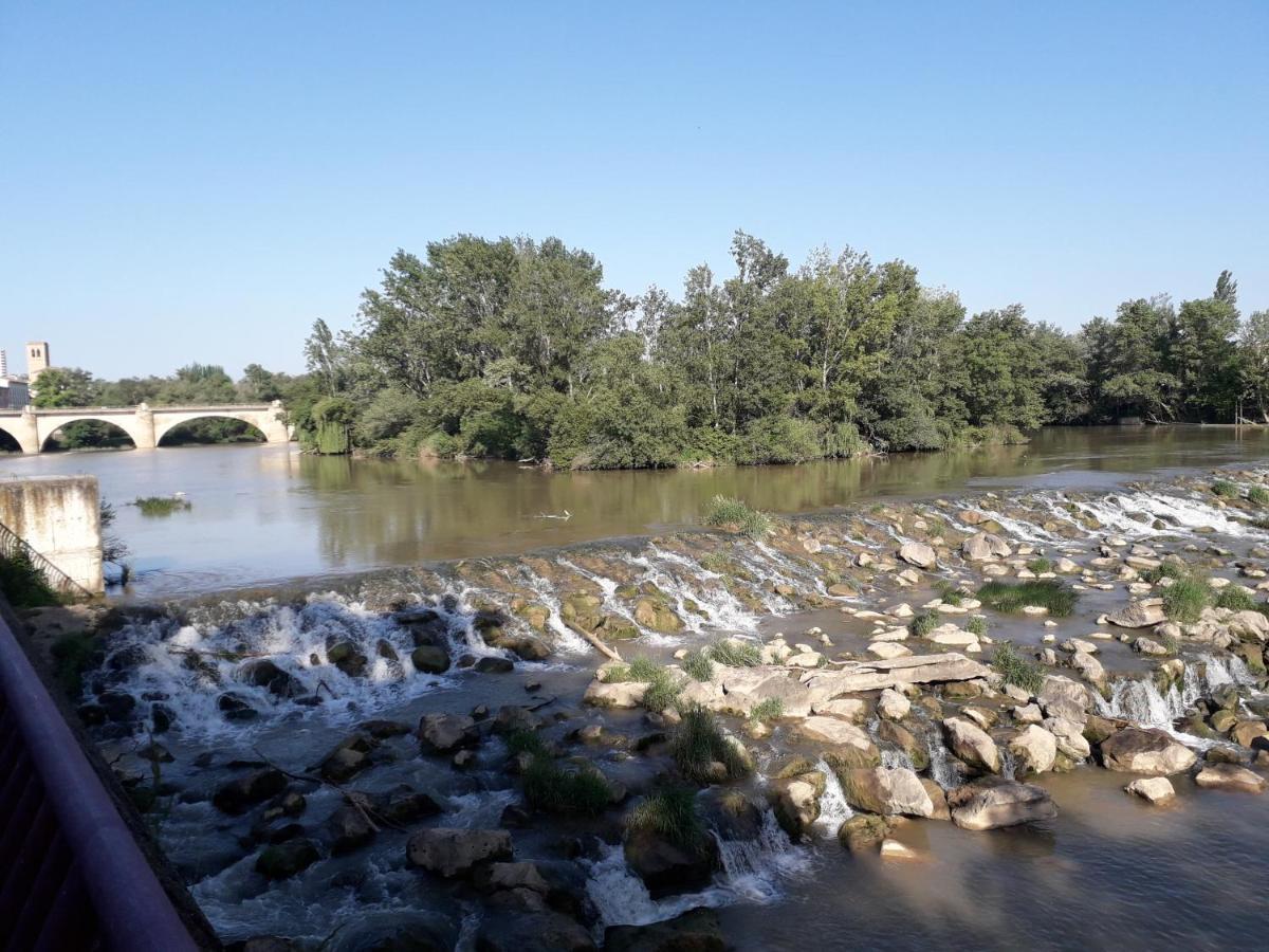 Céntrico y con encanto en tierra de vinos Logroño Exterior foto